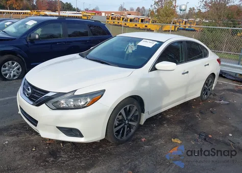 2018 Nissan Altima 2.5 from USA, damaged, VIN 1N4AL3APXJC106955